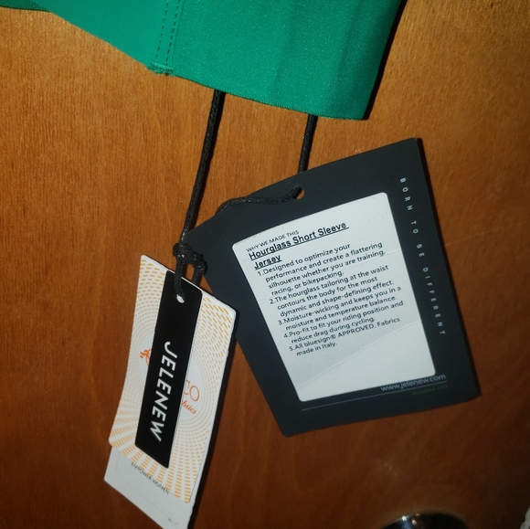 NWT Jelenew Hourglass short sleeve jersey in Forest - Picture 4 of 9